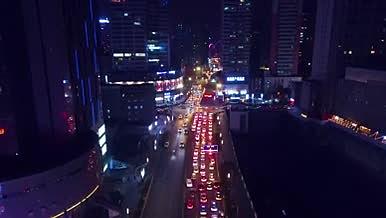 贵阳市人民大道北段城市夜景车流交通视频的预览图